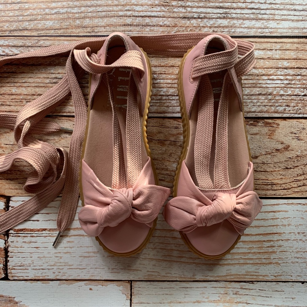 FENTY Puma pink lace up